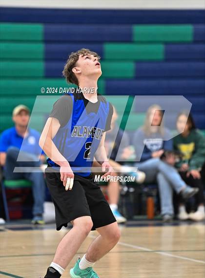 Thumbnail 2 in Kennedy vs Alameda photogallery.