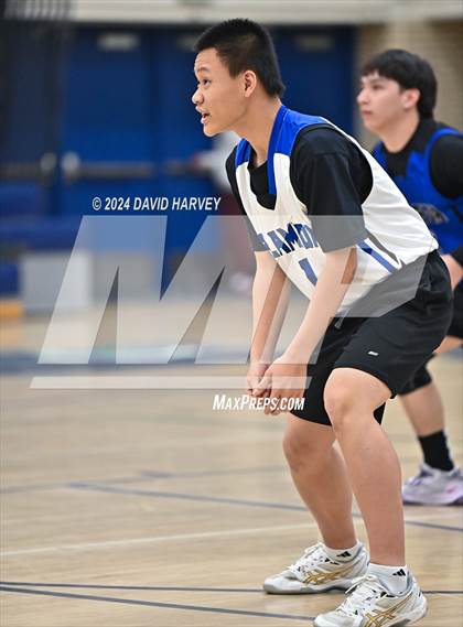 Thumbnail 1 in Kennedy vs Alameda photogallery.