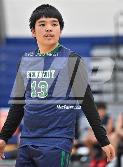 Thumbnail 2 in Kennedy vs Alameda photogallery.