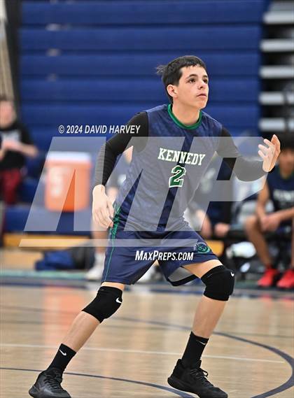 Thumbnail 2 in Kennedy vs Alameda photogallery.