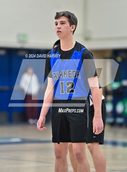 Thumbnail 2 in Kennedy vs Alameda photogallery.