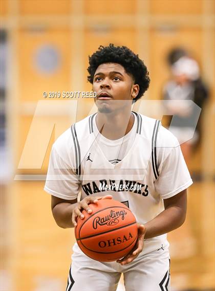 Thumbnail 2 in Worthington Kilbourne @ Westerville Central photogallery.