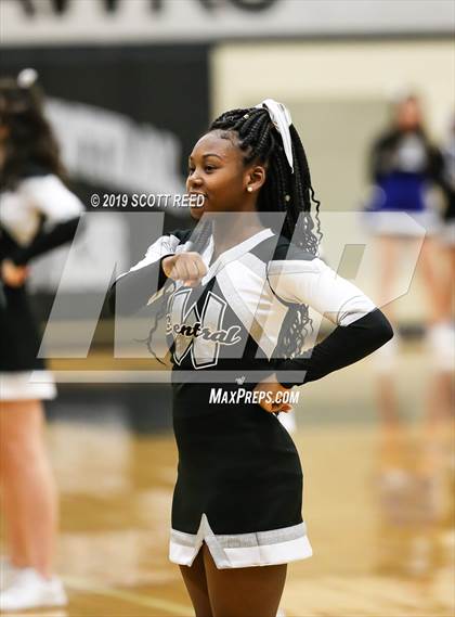 Thumbnail 2 in Worthington Kilbourne @ Westerville Central photogallery.