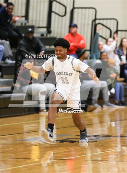 Thumbnail 2 in Worthington Kilbourne @ Westerville Central photogallery.