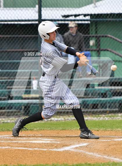 Thumbnail 2 in McCurtain vs Webbers Falls (Riverside Conference tournament) photogallery.