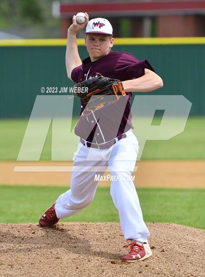 Thumbnail 2 in McCurtain vs Webbers Falls (Riverside Conference tournament) photogallery.