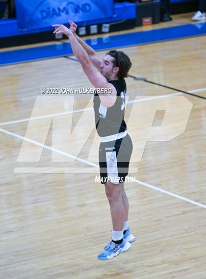 Thumbnail 2 in Hilliard Darby @ Hilliard Bradley photogallery.