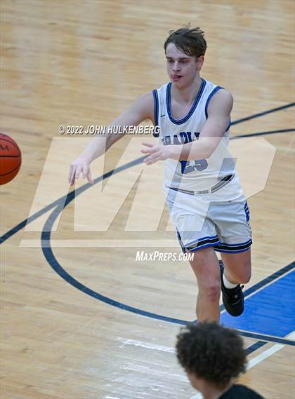 Thumbnail 3 in Hilliard Darby @ Hilliard Bradley photogallery.