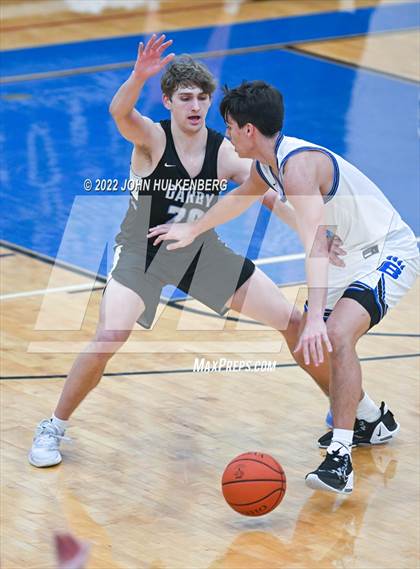 Thumbnail 2 in Hilliard Darby @ Hilliard Bradley photogallery.