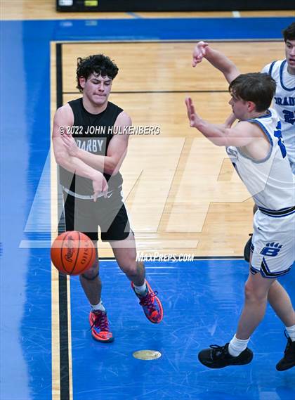 Thumbnail 2 in Hilliard Darby @ Hilliard Bradley photogallery.