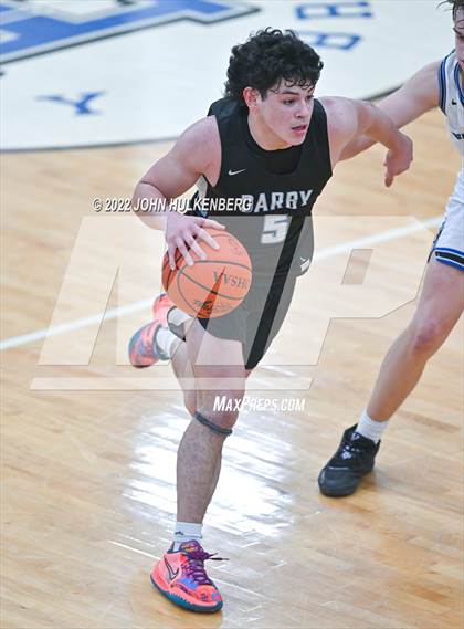 Thumbnail 2 in Hilliard Darby @ Hilliard Bradley photogallery.