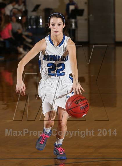 Thumbnail 1 in Rifle vs Broomfield (CHSAA 4A Second Round Playoff) photogallery.
