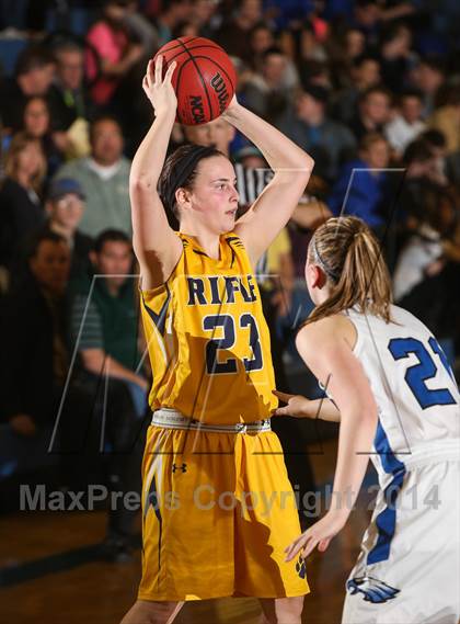Thumbnail 1 in Rifle vs Broomfield (CHSAA 4A Second Round Playoff) photogallery.