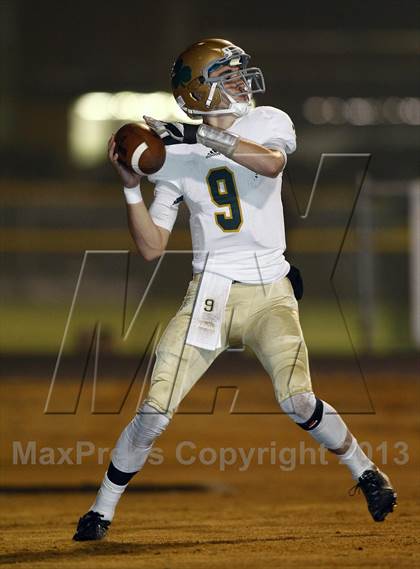 Thumbnail 3 in Knoxville Catholic vs. Hixson (TSSAA 4A Round 3 Playoff) photogallery.