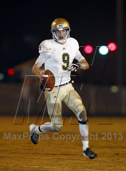 Thumbnail 3 in Knoxville Catholic vs. Hixson (TSSAA 4A Round 3 Playoff) photogallery.
