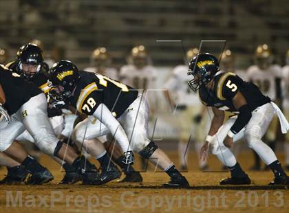 Thumbnail 3 in Knoxville Catholic vs. Hixson (TSSAA 4A Round 3 Playoff) photogallery.