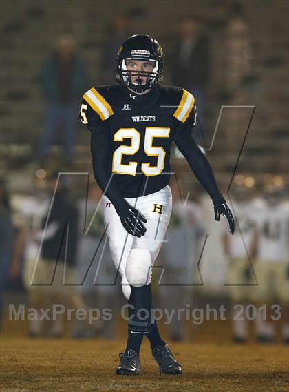 Thumbnail 3 in Knoxville Catholic vs. Hixson (TSSAA 4A Round 3 Playoff) photogallery.