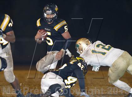 Thumbnail 3 in Knoxville Catholic vs. Hixson (TSSAA 4A Round 3 Playoff) photogallery.