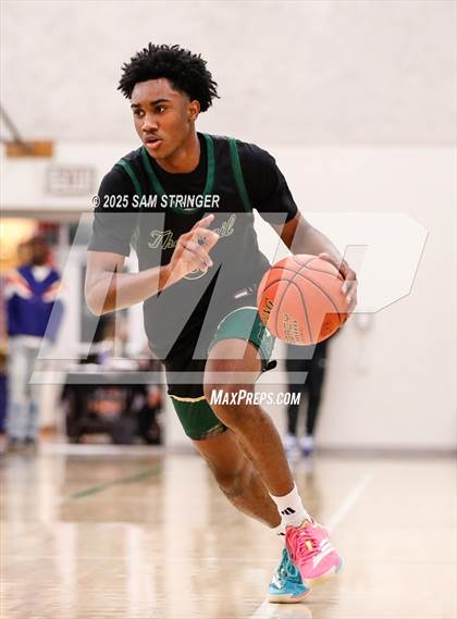 Thumbnail 2 in Moreau Catholic vs. Monterey Trail (NorCal Ultimate Challenge) photogallery.