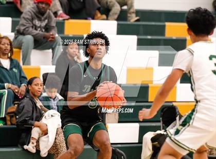 Thumbnail 2 in Moreau Catholic vs. Monterey Trail (NorCal Ultimate Challenge) photogallery.