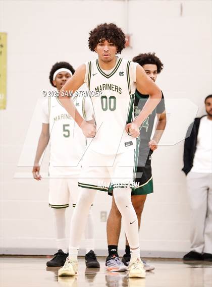 Thumbnail 2 in Moreau Catholic vs. Monterey Trail (NorCal Ultimate Challenge) photogallery.