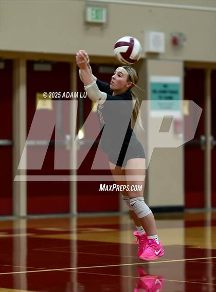 Thumbnail 3 in Cedarcrest @ Eastlake photogallery.