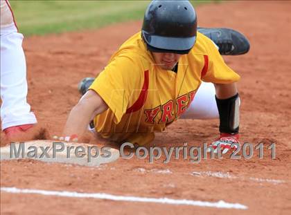 Thumbnail 2 in Sweetwater vs Yreka (San Diego Lions Tournament) photogallery.