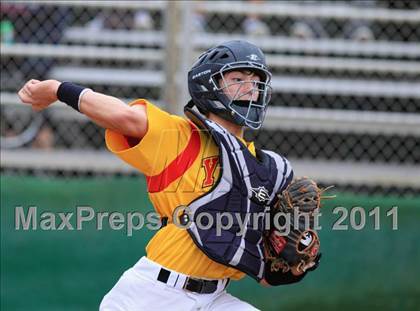 Thumbnail 3 in Sweetwater vs Yreka (San Diego Lions Tournament) photogallery.