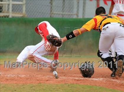 Thumbnail 3 in Sweetwater vs Yreka (San Diego Lions Tournament) photogallery.
