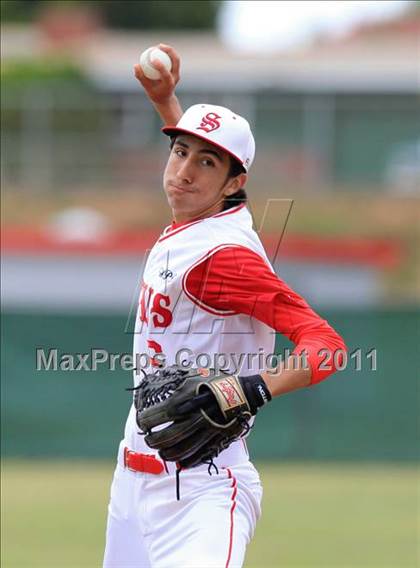 Thumbnail 2 in Sweetwater vs Yreka (San Diego Lions Tournament) photogallery.