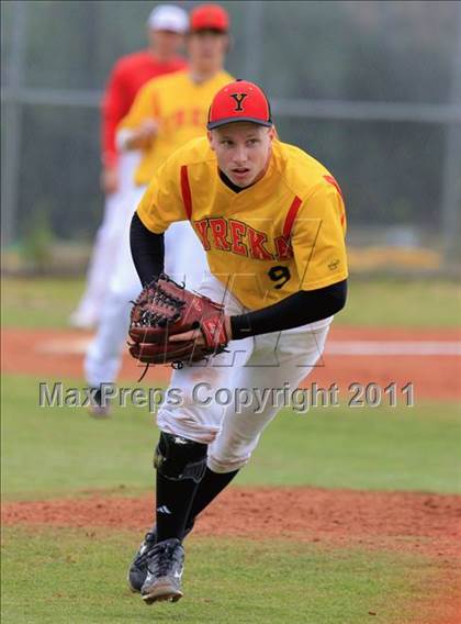 Thumbnail 3 in Sweetwater vs Yreka (San Diego Lions Tournament) photogallery.