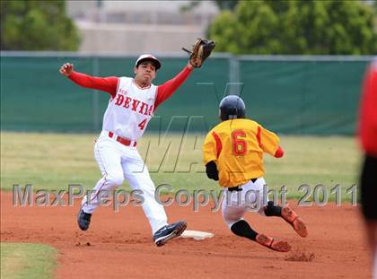 Thumbnail 3 in Sweetwater vs Yreka (San Diego Lions Tournament) photogallery.