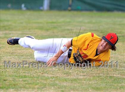 Thumbnail 3 in Sweetwater vs Yreka (San Diego Lions Tournament) photogallery.