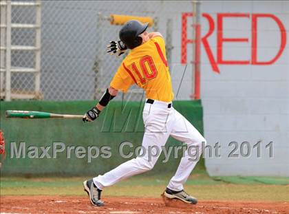 Thumbnail 1 in Sweetwater vs Yreka (San Diego Lions Tournament) photogallery.
