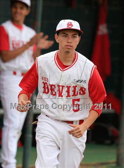 Thumbnail 1 in Sweetwater vs Yreka (San Diego Lions Tournament) photogallery.