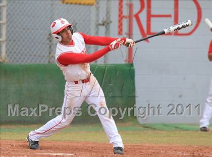 Thumbnail 1 in Sweetwater vs Yreka (San Diego Lions Tournament) photogallery.