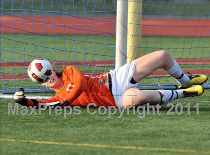 Thumbnail 1 in Torrey Pines vs. Bullard (CIF SoCal D1 Regional Final) photogallery.