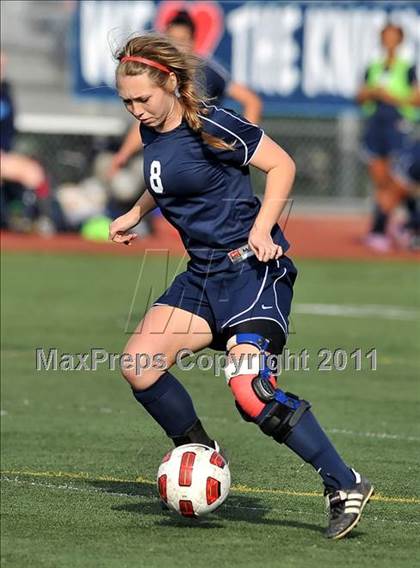 Thumbnail 3 in Torrey Pines vs. Bullard (CIF SoCal D1 Regional Final) photogallery.