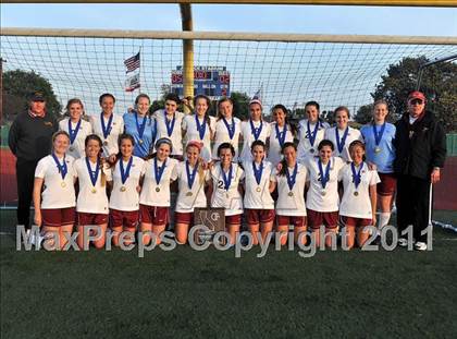 Thumbnail 3 in Torrey Pines vs. Bullard (CIF SoCal D1 Regional Final) photogallery.