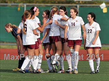 Thumbnail 3 in Torrey Pines vs. Bullard (CIF SoCal D1 Regional Final) photogallery.
