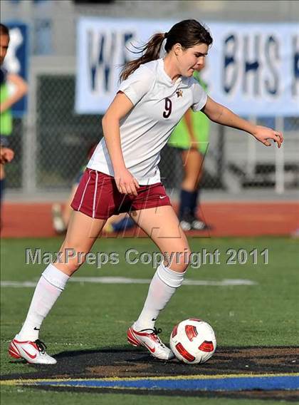 Thumbnail 3 in Torrey Pines vs. Bullard (CIF SoCal D1 Regional Final) photogallery.