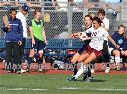 Thumbnail 3 in Torrey Pines vs. Bullard (CIF SoCal D1 Regional Final) photogallery.