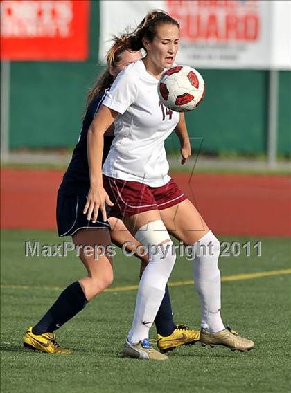 Thumbnail 2 in Torrey Pines vs. Bullard (CIF SoCal D1 Regional Final) photogallery.