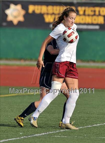Thumbnail 1 in Torrey Pines vs. Bullard (CIF SoCal D1 Regional Final) photogallery.