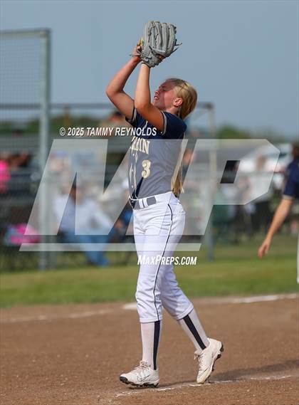 Thumbnail 2 in Bryson @ Perrin-Whitt photogallery.