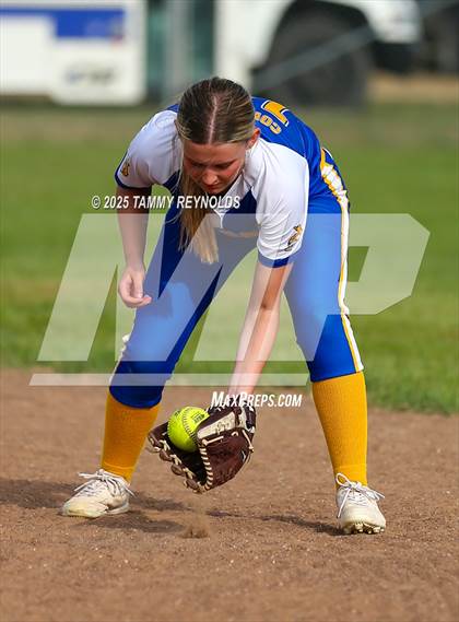 Thumbnail 3 in Bryson @ Perrin-Whitt photogallery.