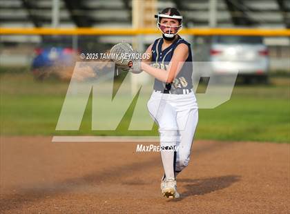 Thumbnail 3 in Bryson @ Perrin-Whitt photogallery.