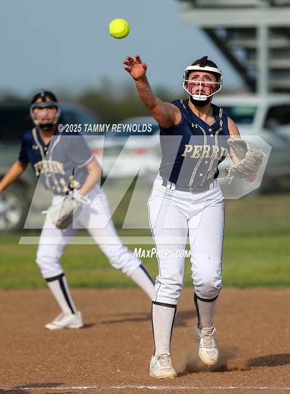 Thumbnail 1 in Bryson @ Perrin-Whitt photogallery.