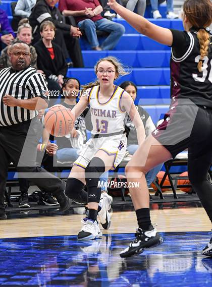 Thumbnail 3 in Hearne vs Weimar (UIL 2A Reg IV Bi-District Playoff) photogallery.