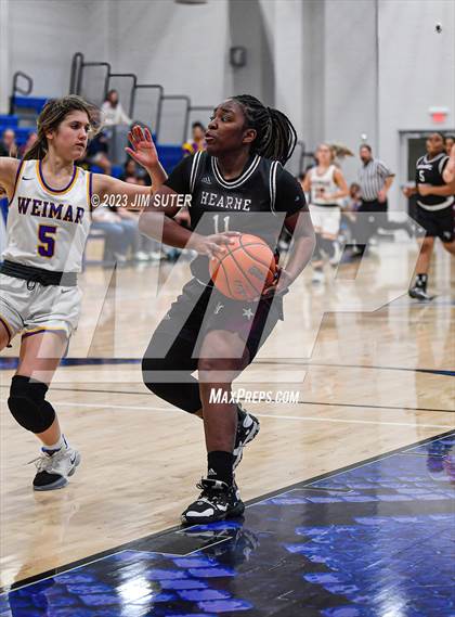 Thumbnail 3 in Hearne vs Weimar (UIL 2A Reg IV Bi-District Playoff) photogallery.